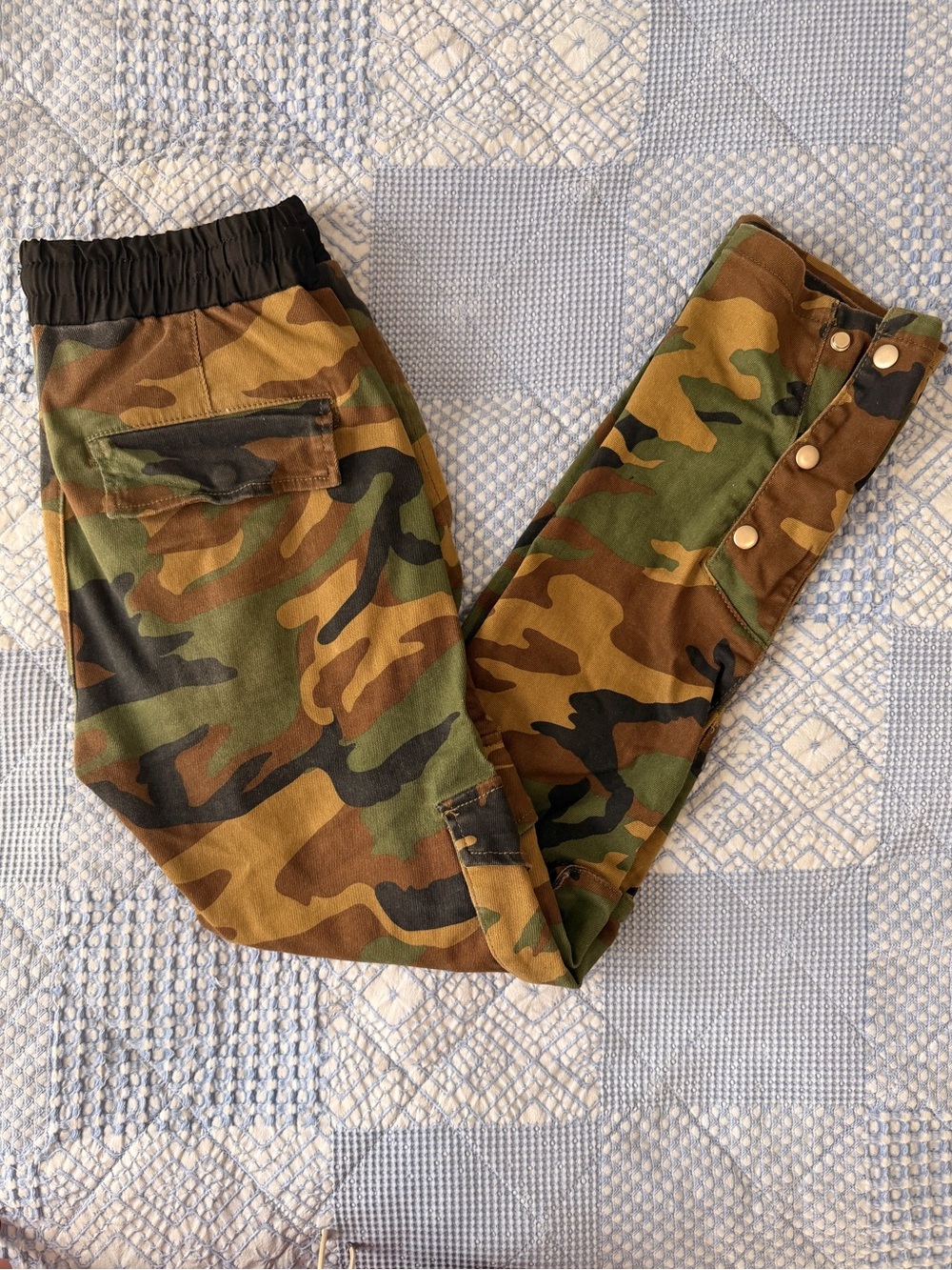 MNML Camo Cargo Jogger Pants - Camouflage sz small